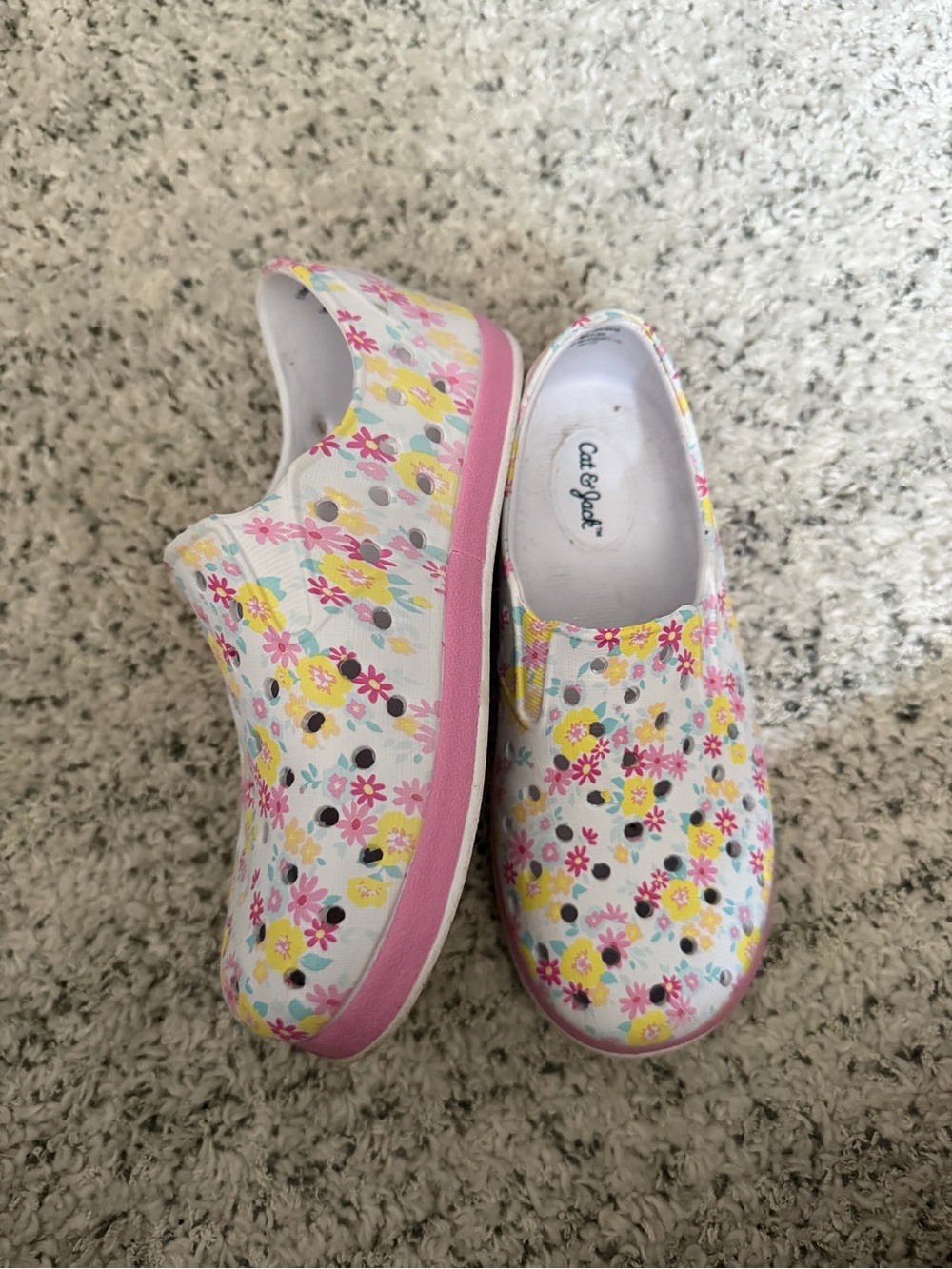 Cat & Jack Floral Slip-Ons in Pink, Yellow & White waterproof Euc size 10